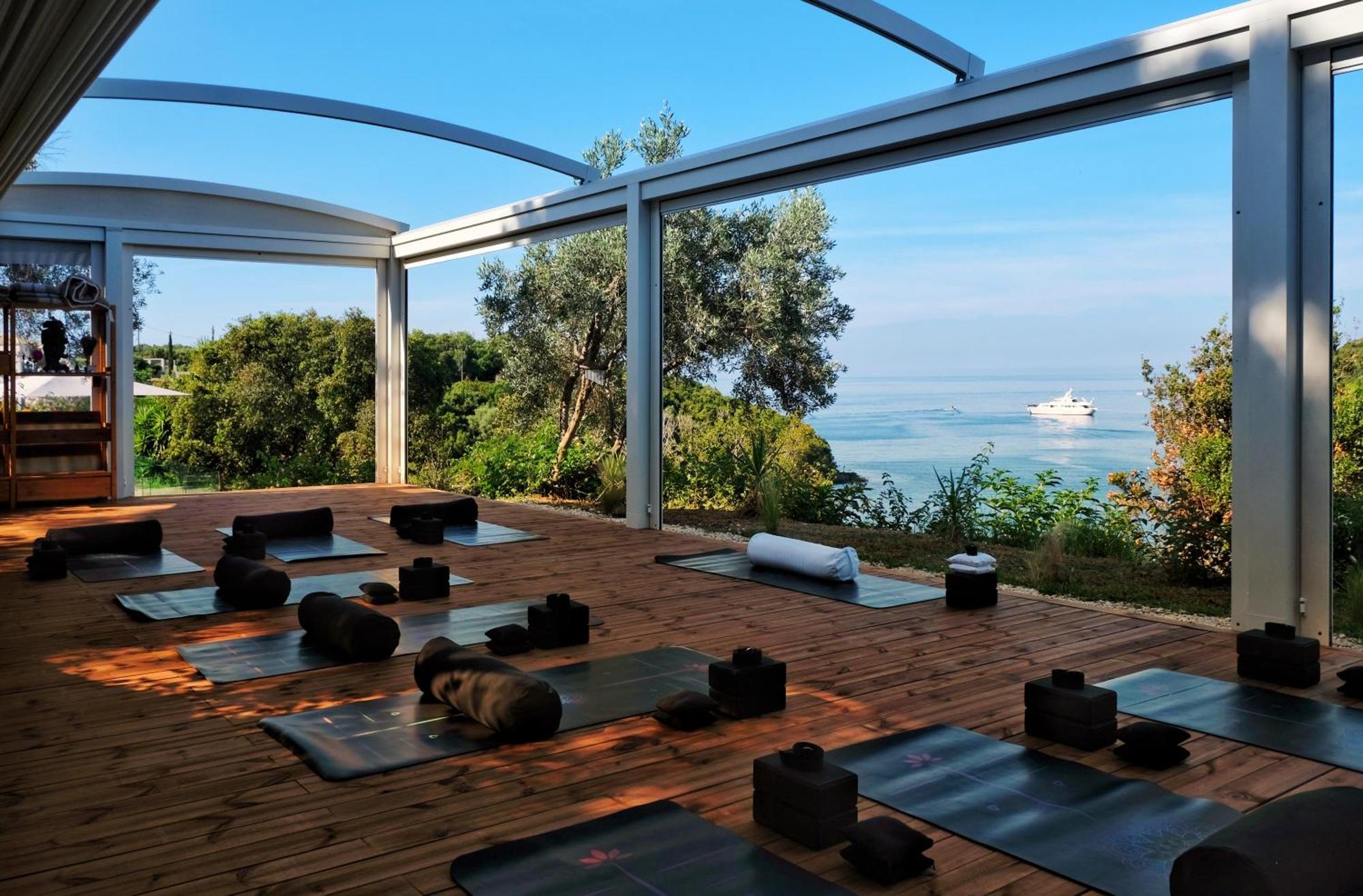 Movenpick Resort Agios Nikolaos Sivota Buitenkant foto