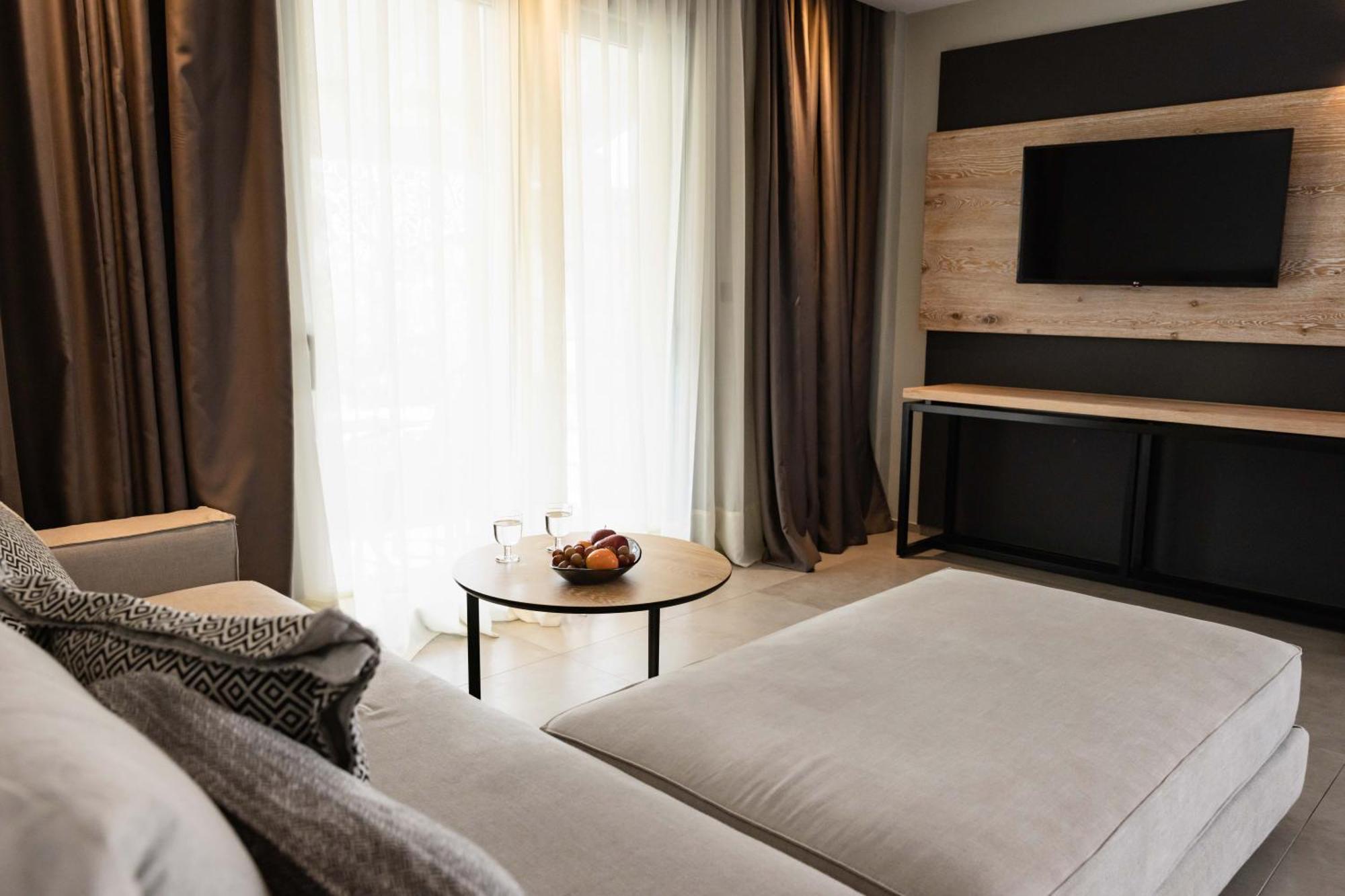 Movenpick Resort Agios Nikolaos Sivota Buitenkant foto